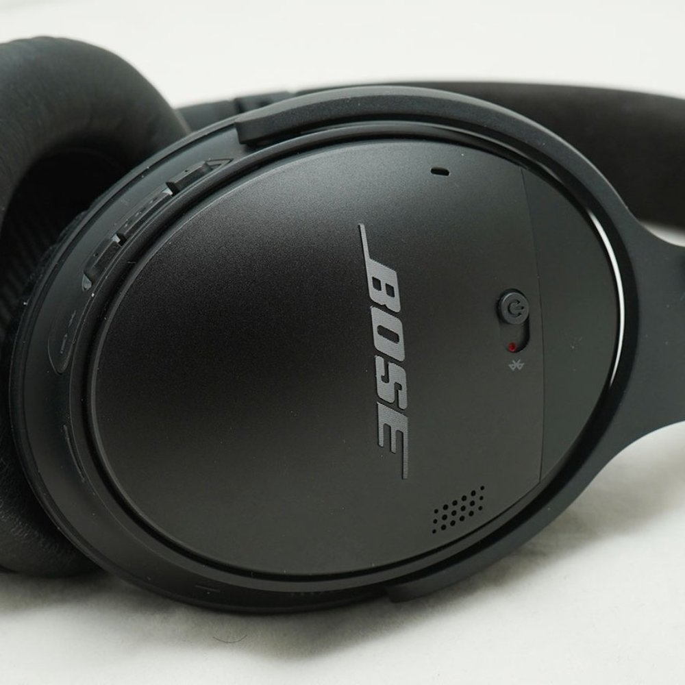 Bose QuietComfort QC 35 II 2 Noise Cancelling Wireless Headphones